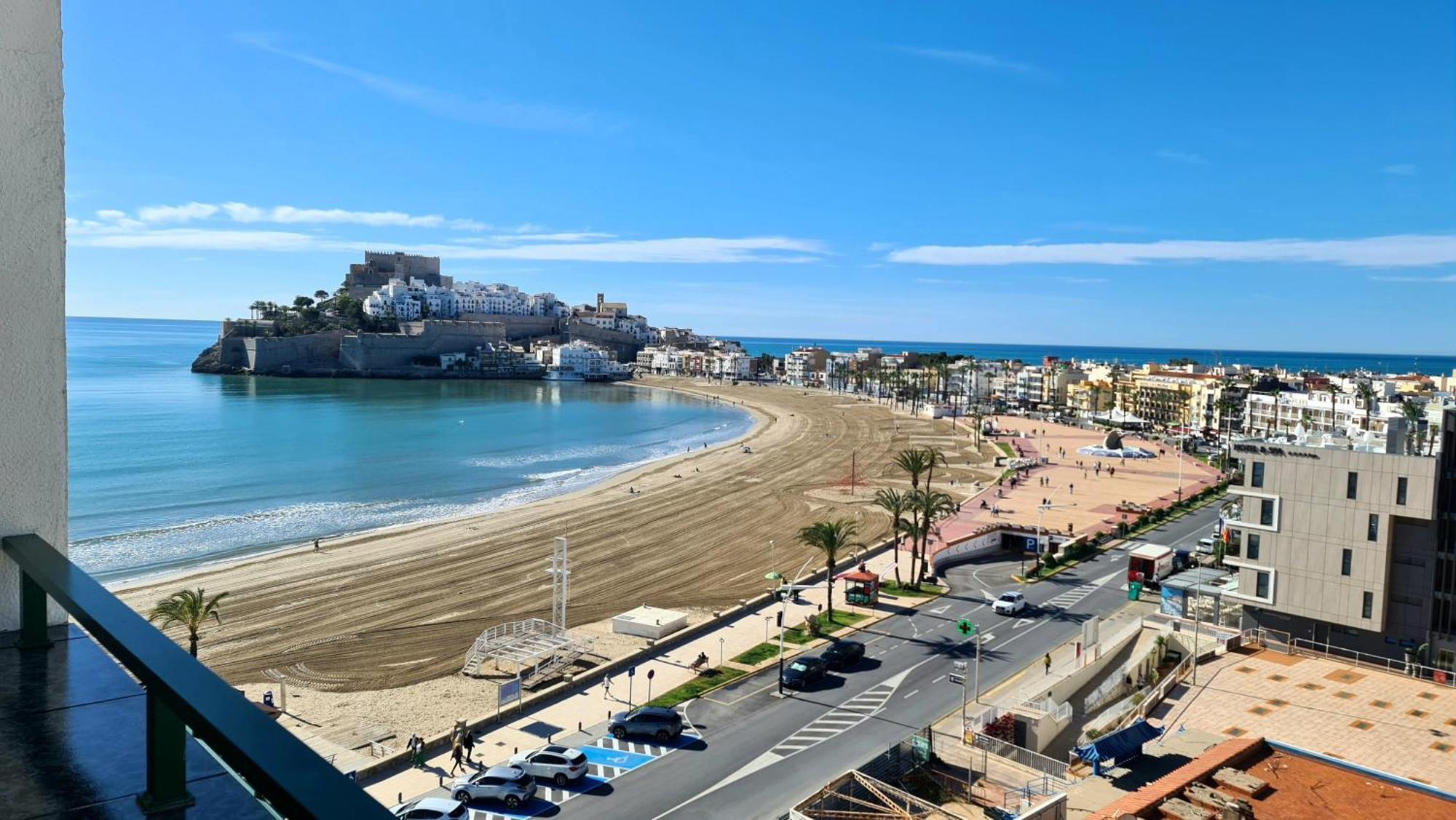 Apartamento Loft Primera Linea De Playa, Vistas Altas Mar Y Castillo Peñíscola Dış mekan fotoğraf